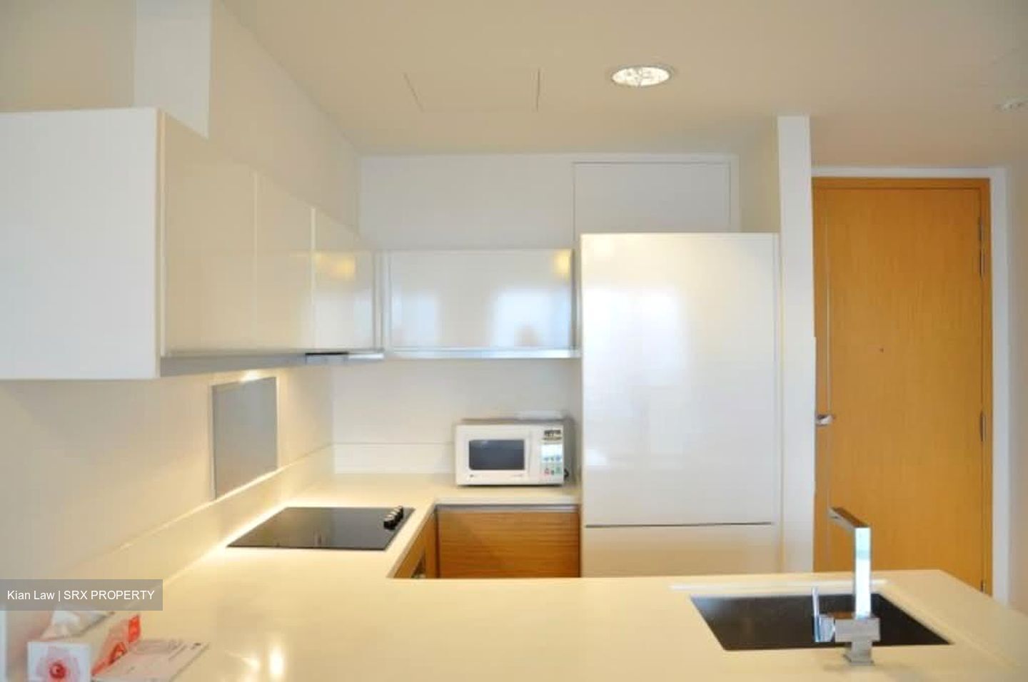 Marina Bay Residences (D1), Condominium #558032401
